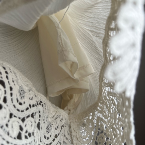 Cream H&M Lace Trim Romper - Picture 5 of 6